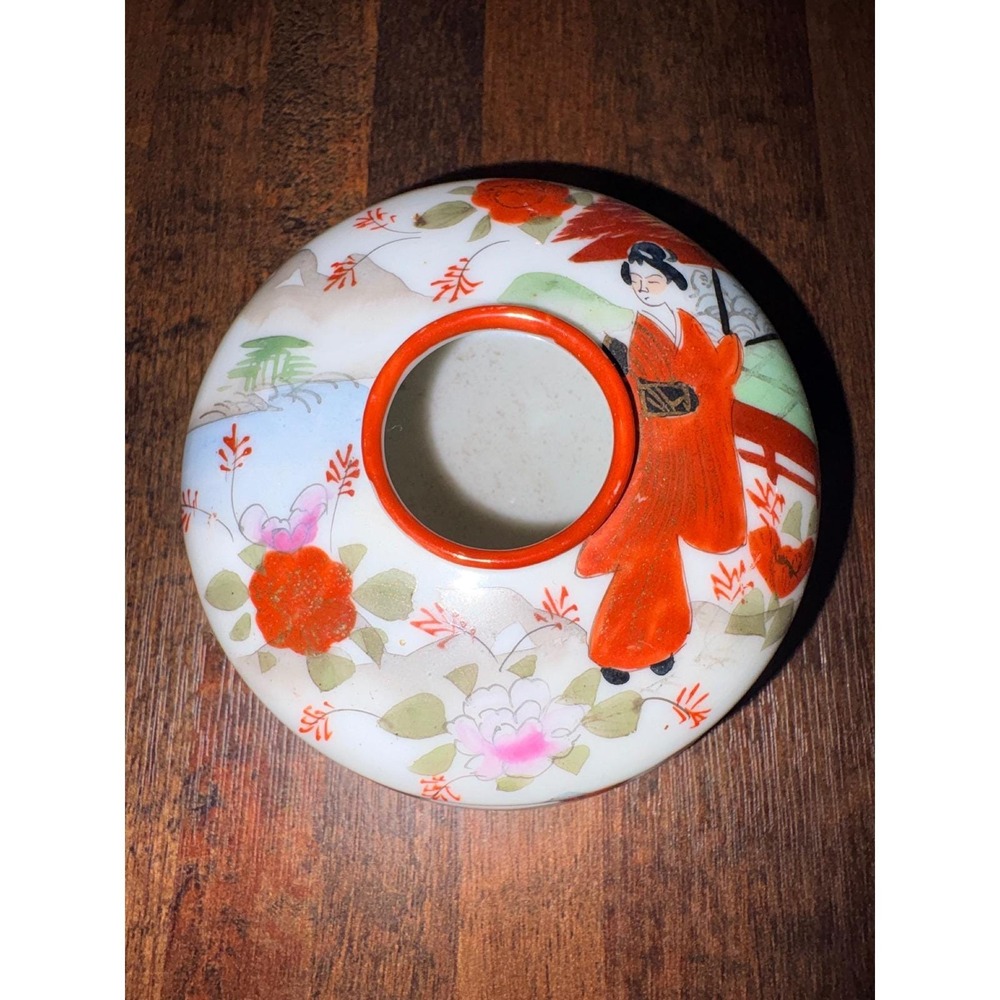 Vintage Japanese Kutani Porcelain Hair Receiver Geisha Hand Painted Floral Gold